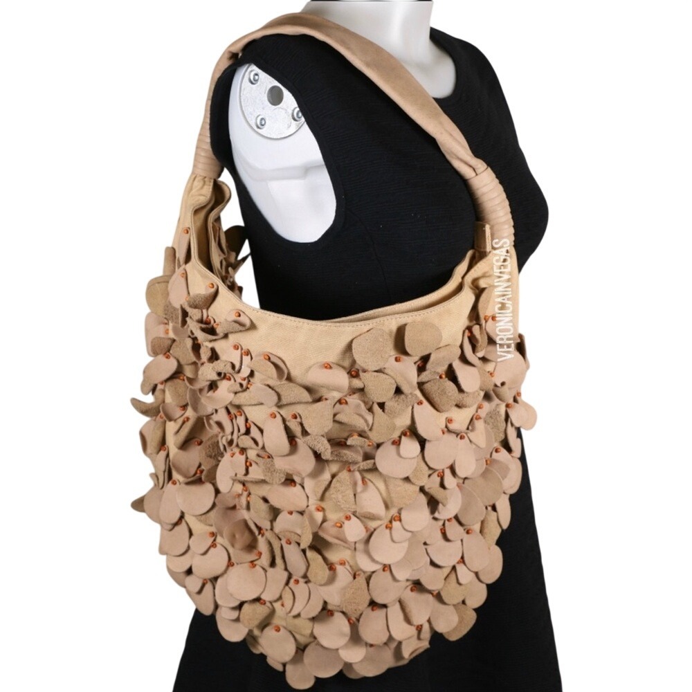 ANTHROPOLOGIE DEUX LUX TAN FLORAL APPLIQUÉ RELAXED SHOULDER‎ BAG